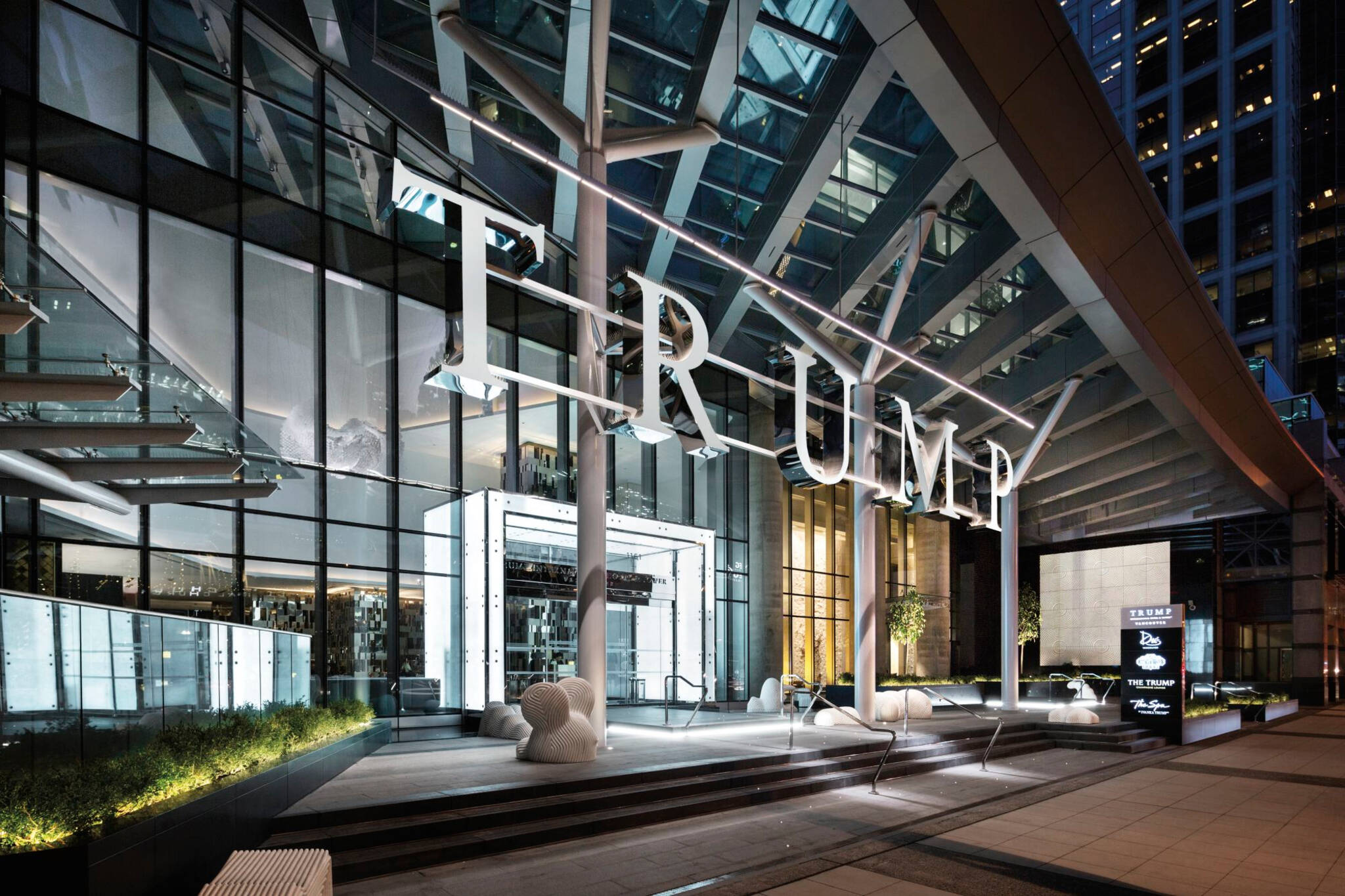 trump tower vancouver